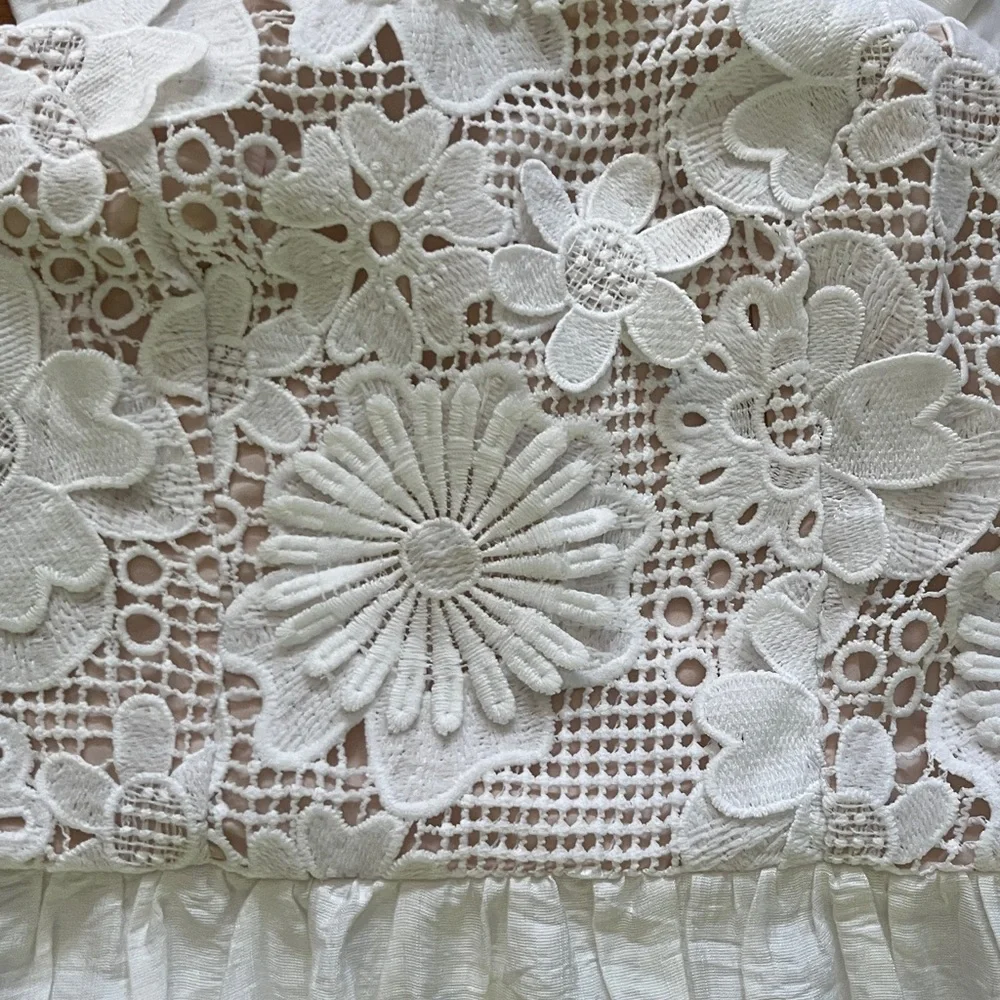 NWT Commense White Floral 3D Lace Maxi Dress - Picture 11 of 16